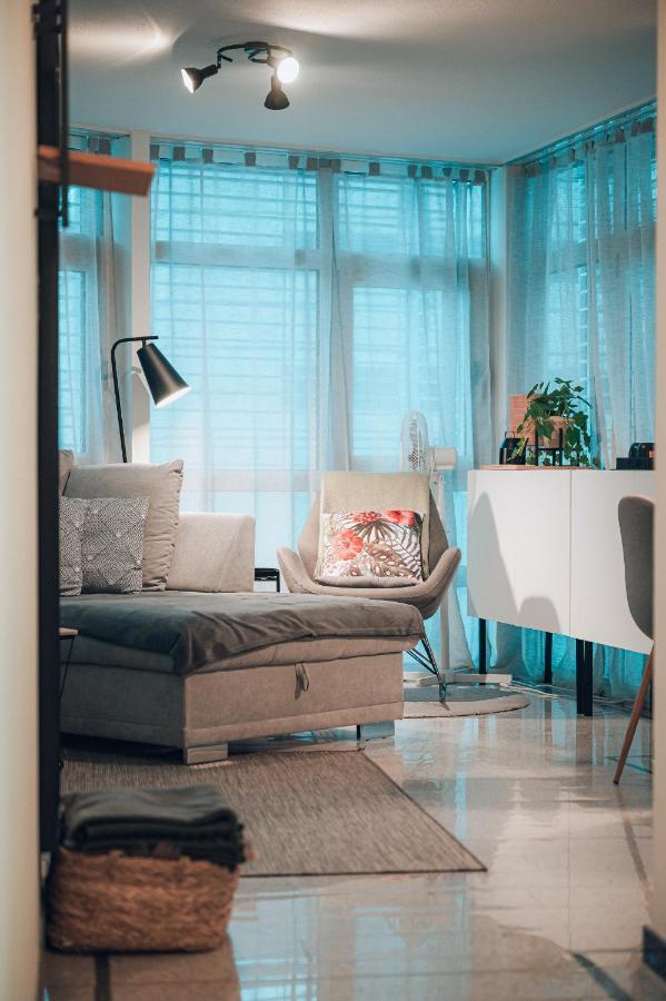 Central Apartment - Culture & Nightlife In One فيسب المظهر الخارجي الصورة